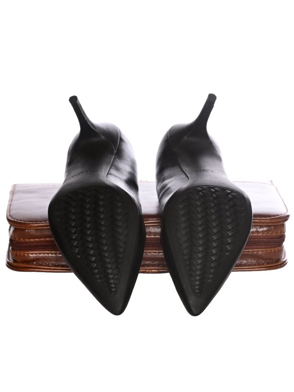 COLE HAAN Black Leather Pointed Toe Stiletto Heels
Women’s Sz 8~ Classic Styling - Picture 4 of 11